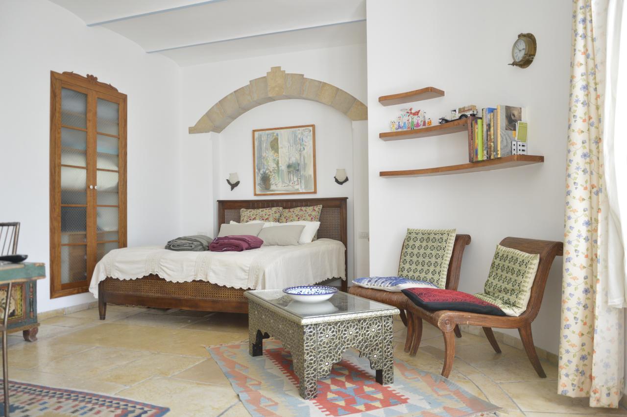 Above The Spring Bed & Breakfast Jerusalem Eksteriør bilde